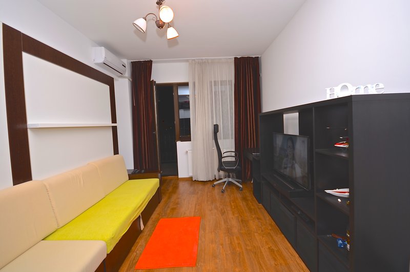 Fundeni, Dragonul Rosu